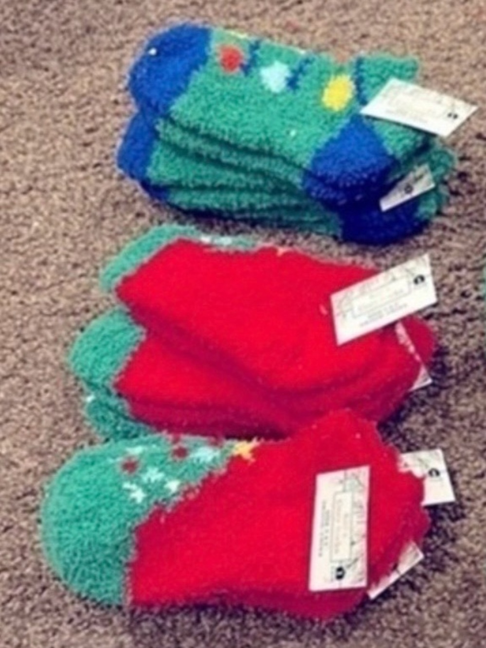 NWT 9 pair kid Christmas socks